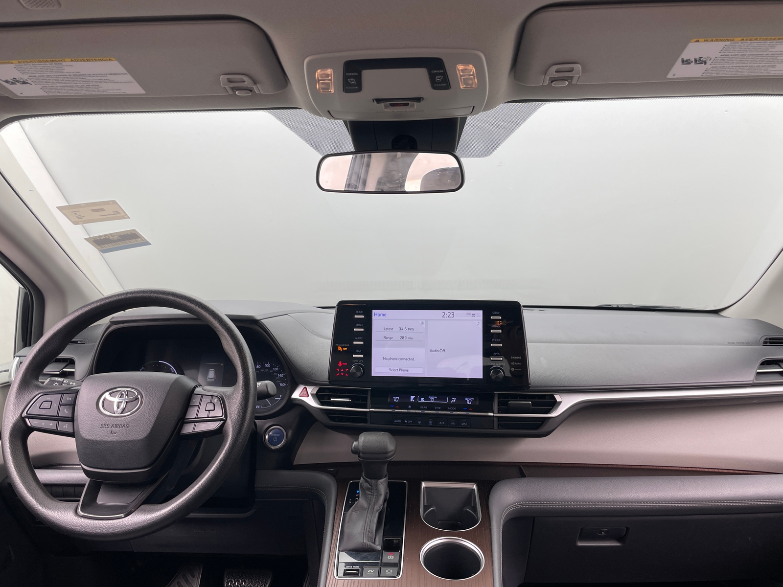 Thumbnail: 2022 Toyota Sienna - 3