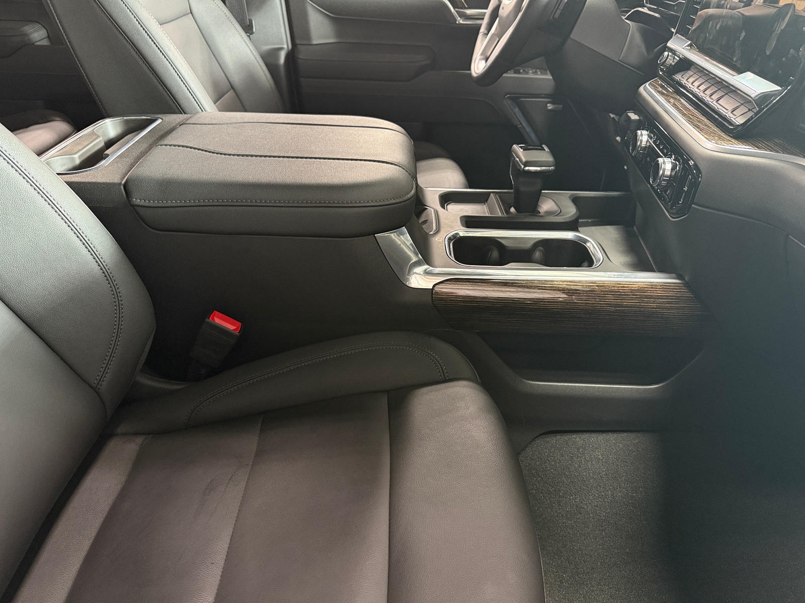 Thumbnail: 2025 GMC Sierra 1500 - 2