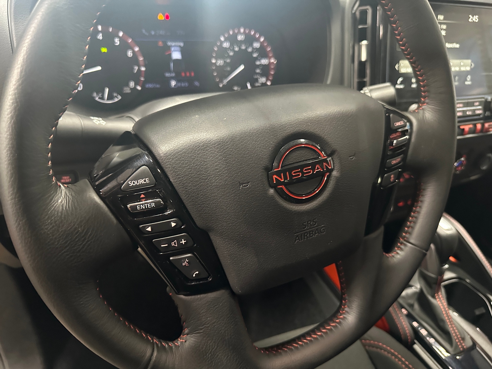 Thumbnail: 2025 Nissan Frontier - 5