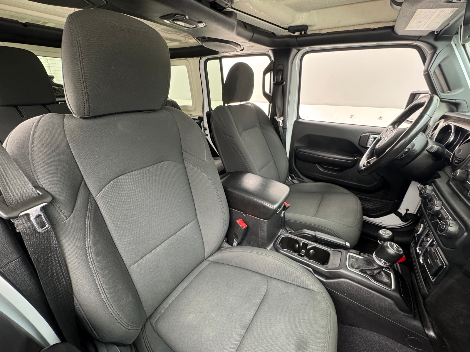 Thumbnail: 2019 Jeep Wrangler - 2