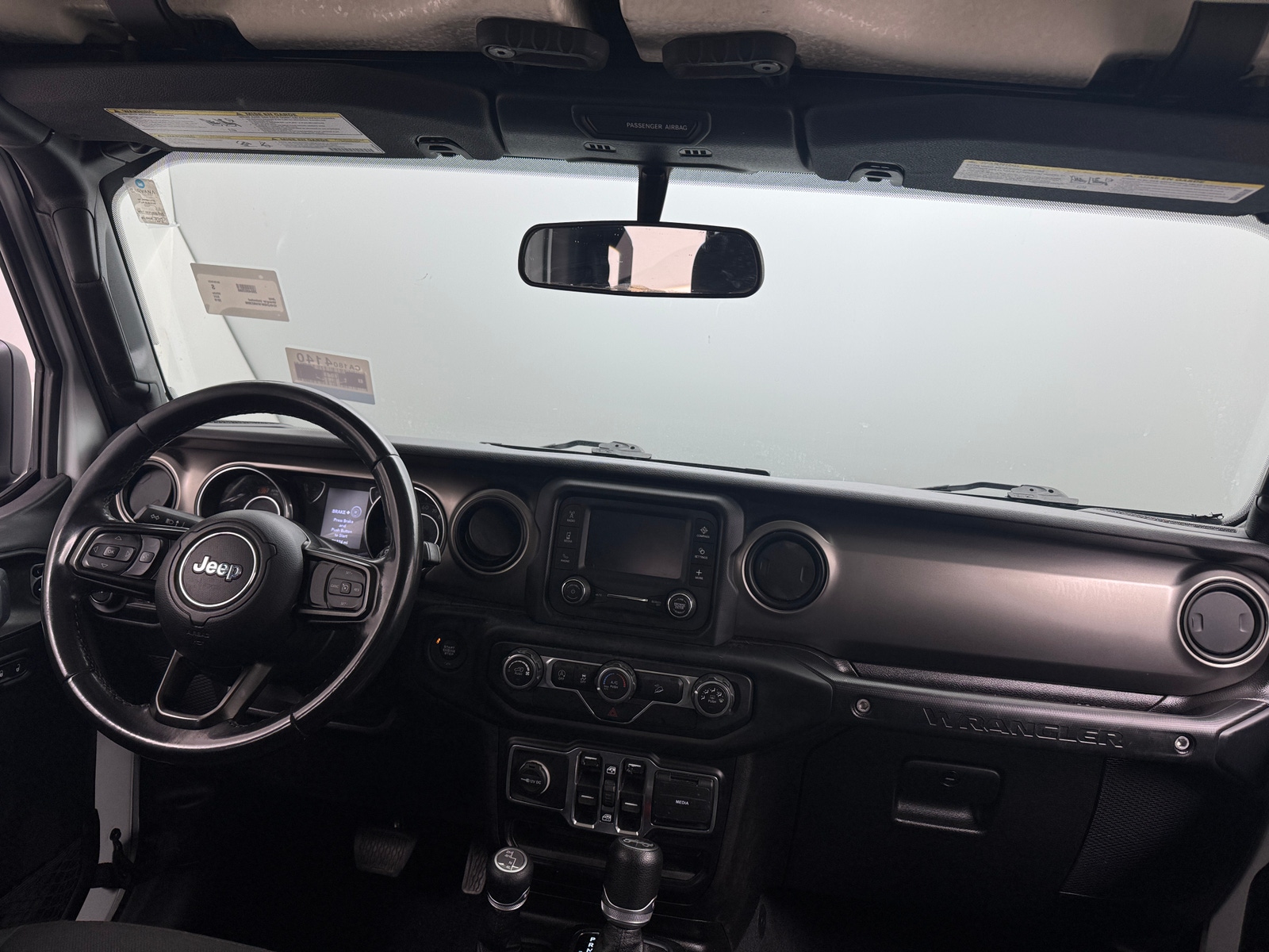 Thumbnail: 2019 Jeep Wrangler - 3