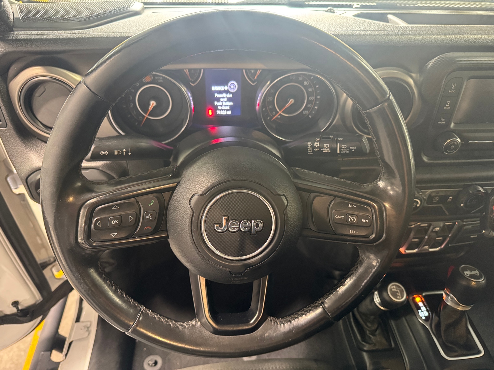 Thumbnail: 2019 Jeep Wrangler - 5