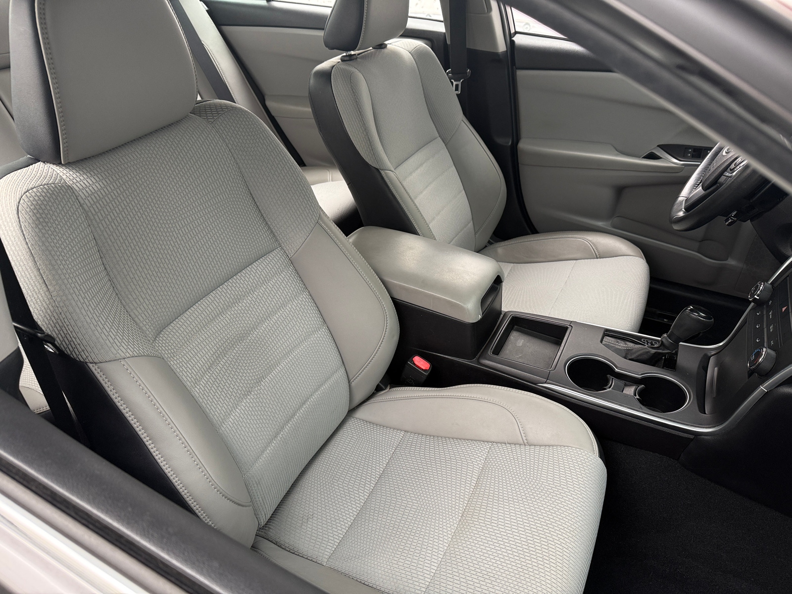 Thumbnail: 2016 Toyota Camry - 2