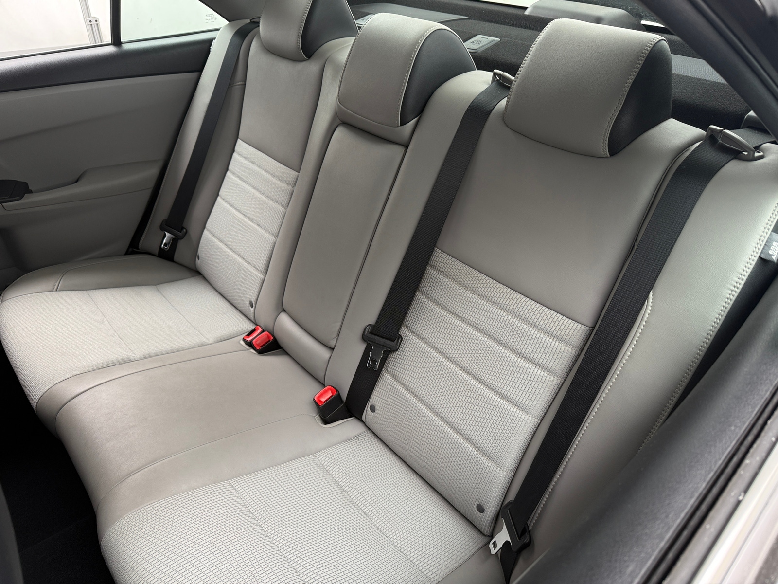 Thumbnail: 2016 Toyota Camry - 6
