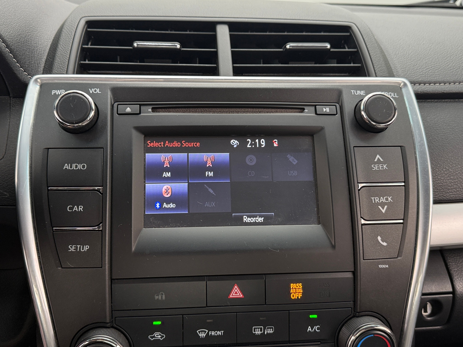 Thumbnail: 2016 Toyota Camry - 4