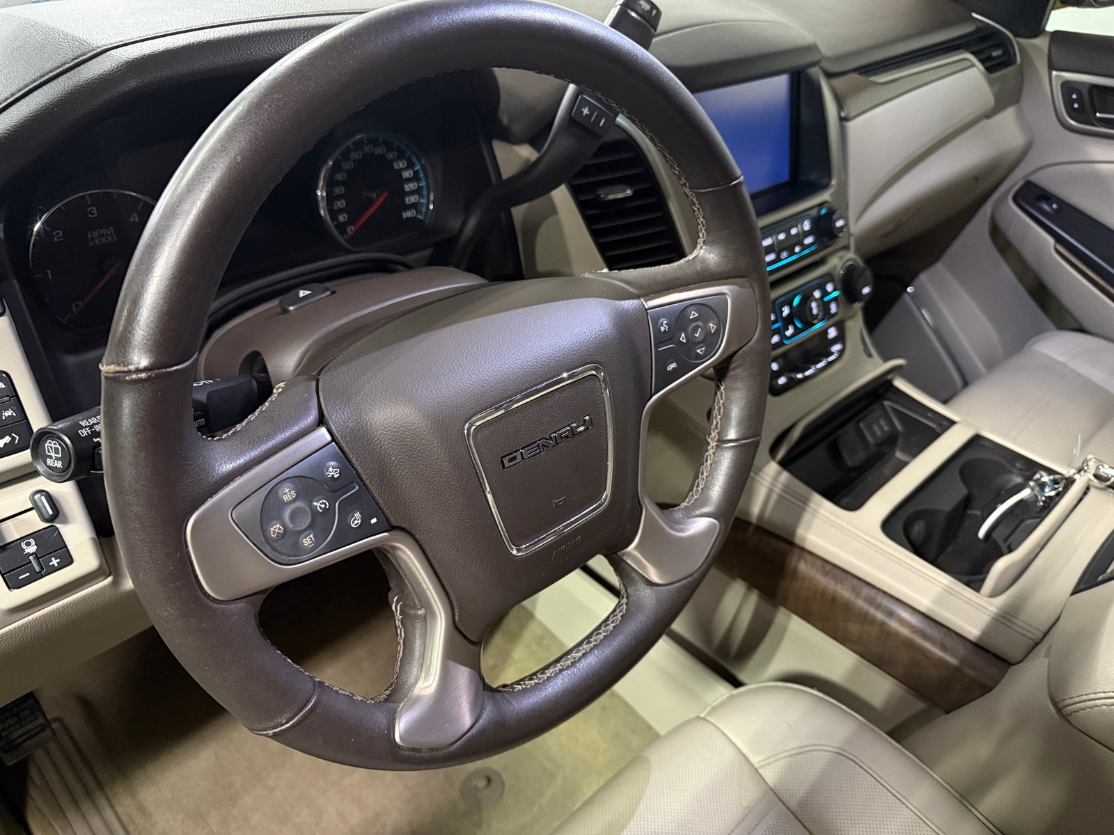 Thumbnail: 2018 GMC Yukon - 4