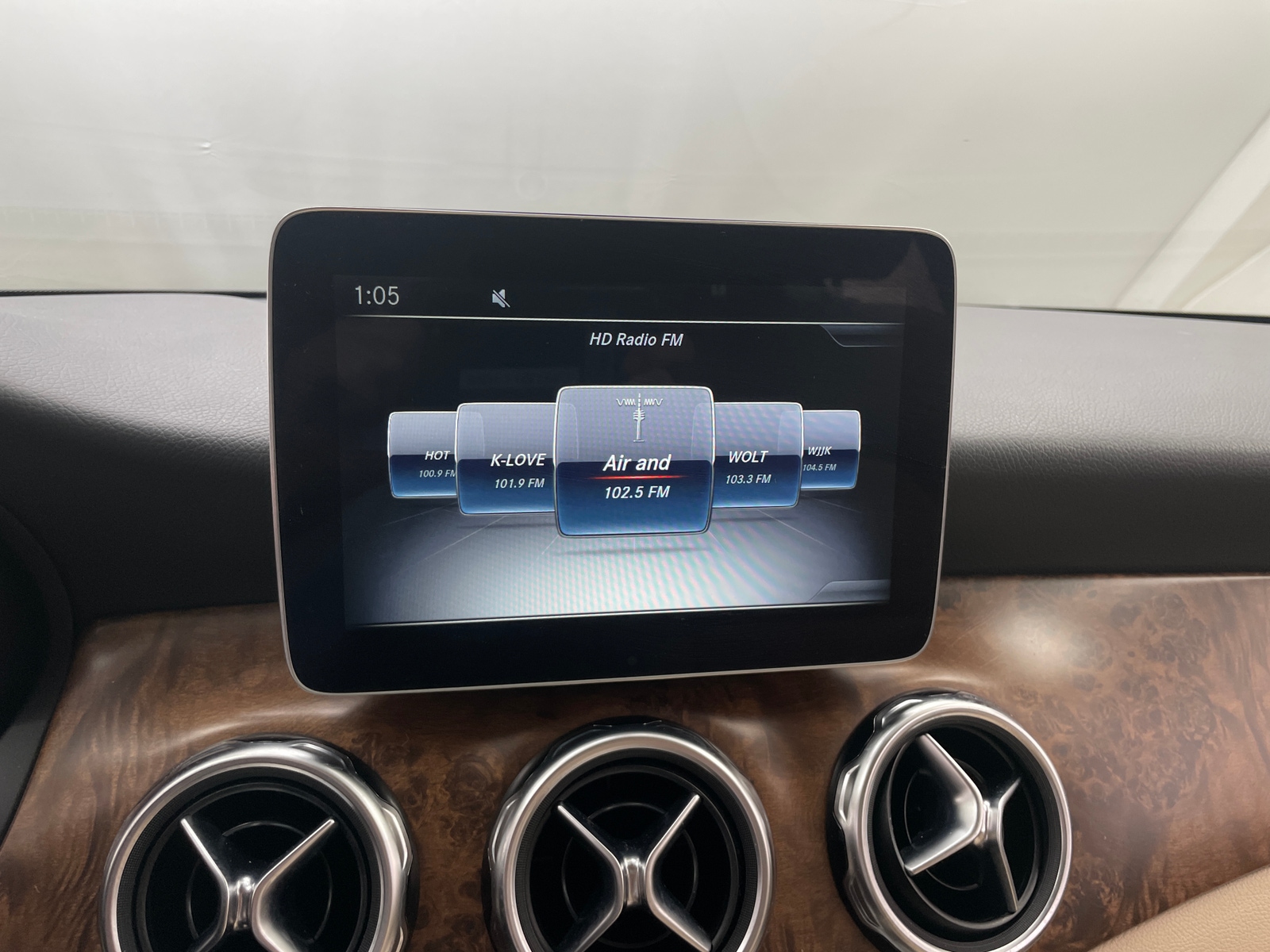 Thumbnail: 2018 Mercedes-Benz GLA - 3
