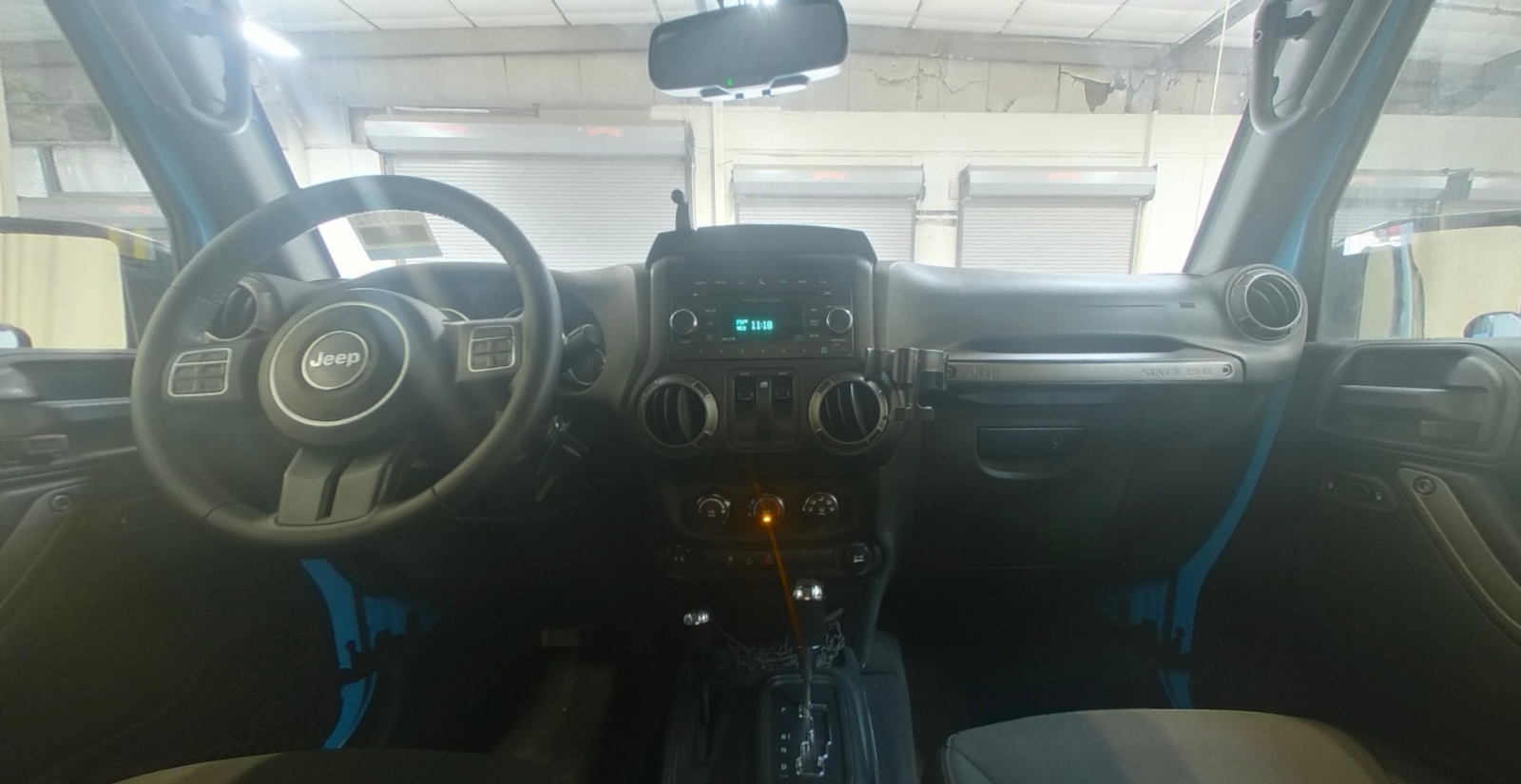 Thumbnail: 2018 Jeep Wrangler - 3