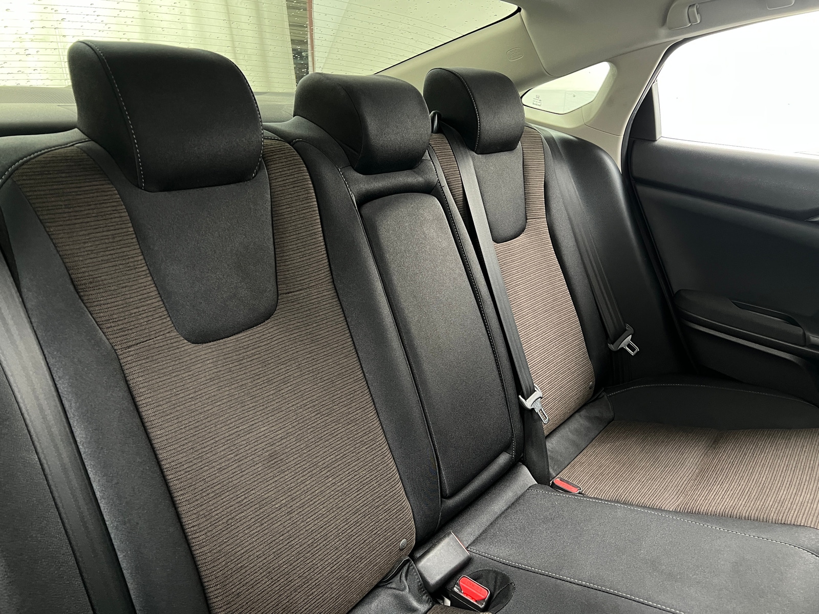 Thumbnail: 2020 Honda Insight - 6