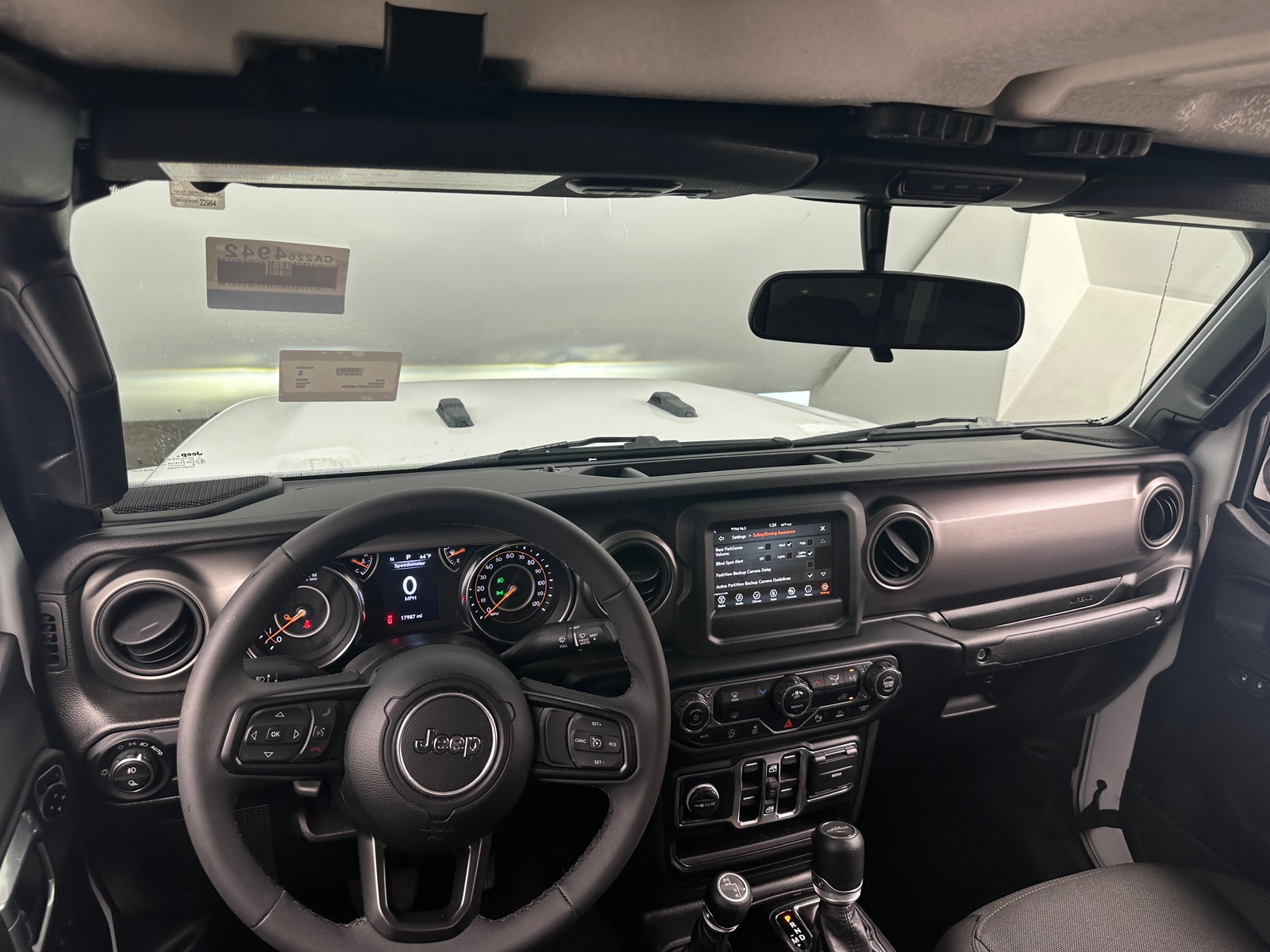 Thumbnail: 2023 Jeep Gladiator - 3