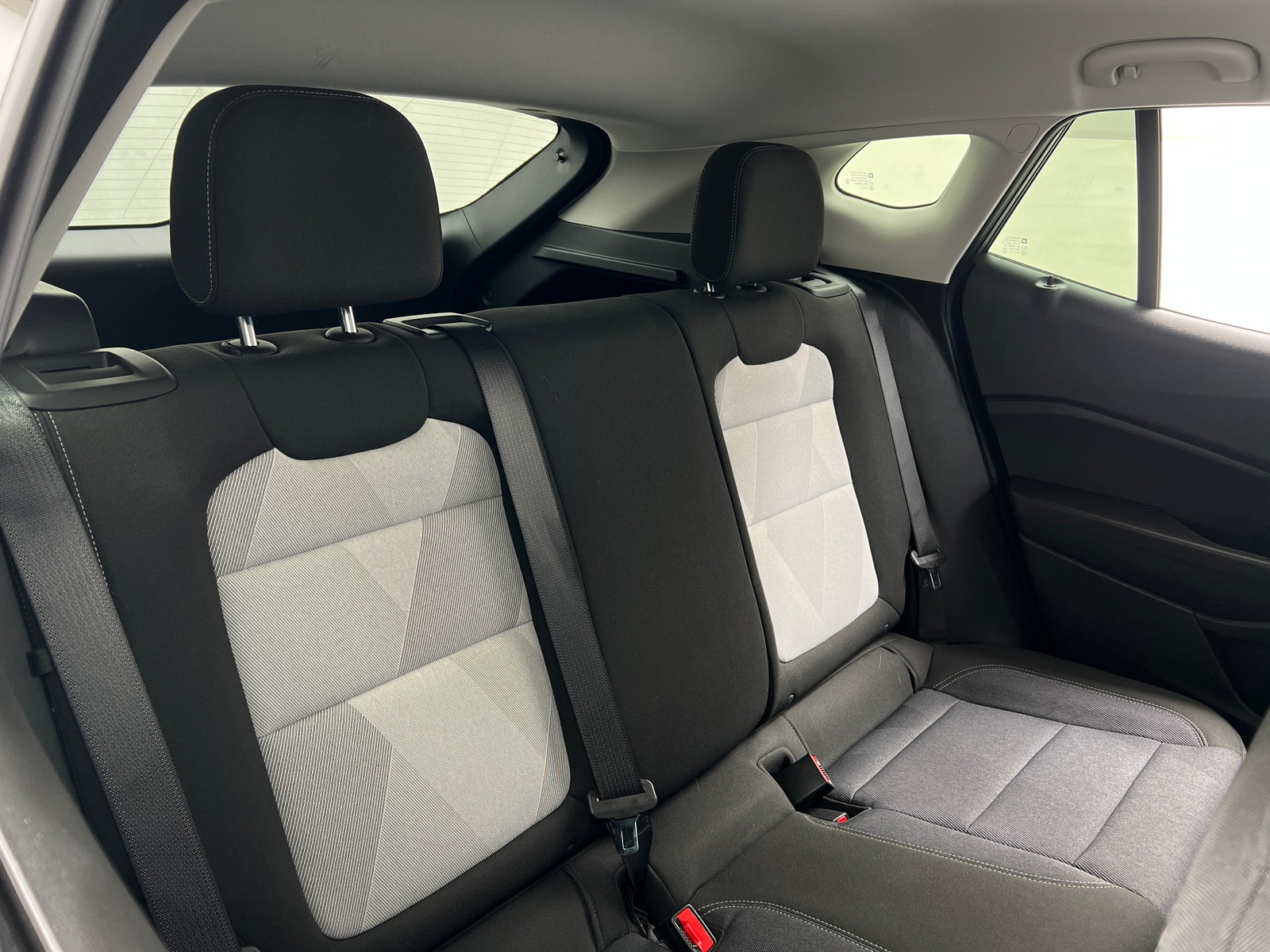 Thumbnail: 2025 Chevrolet Trax - 6