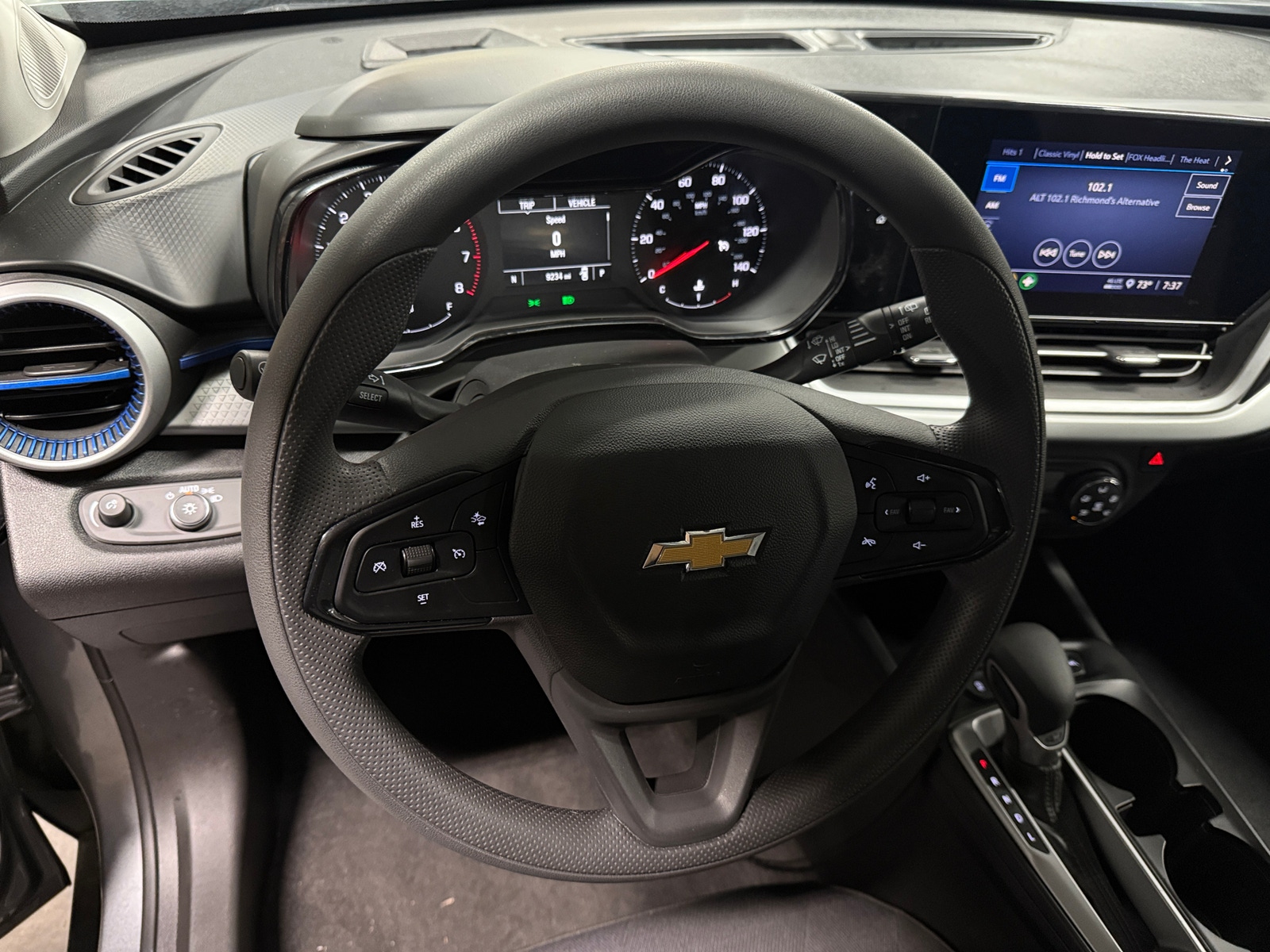 Thumbnail: 2025 Chevrolet Trax - 5