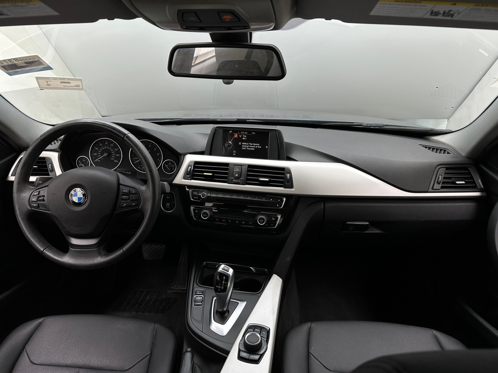 Thumbnail: 2017 BMW 3 Series - 2