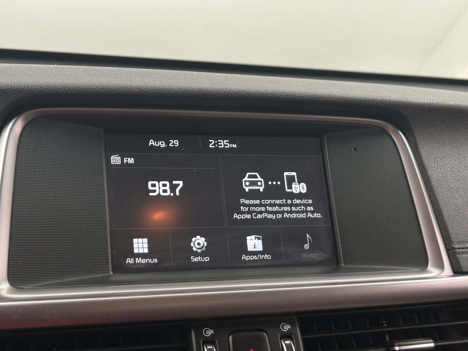Thumbnail: 2018 Kia Optima - 4