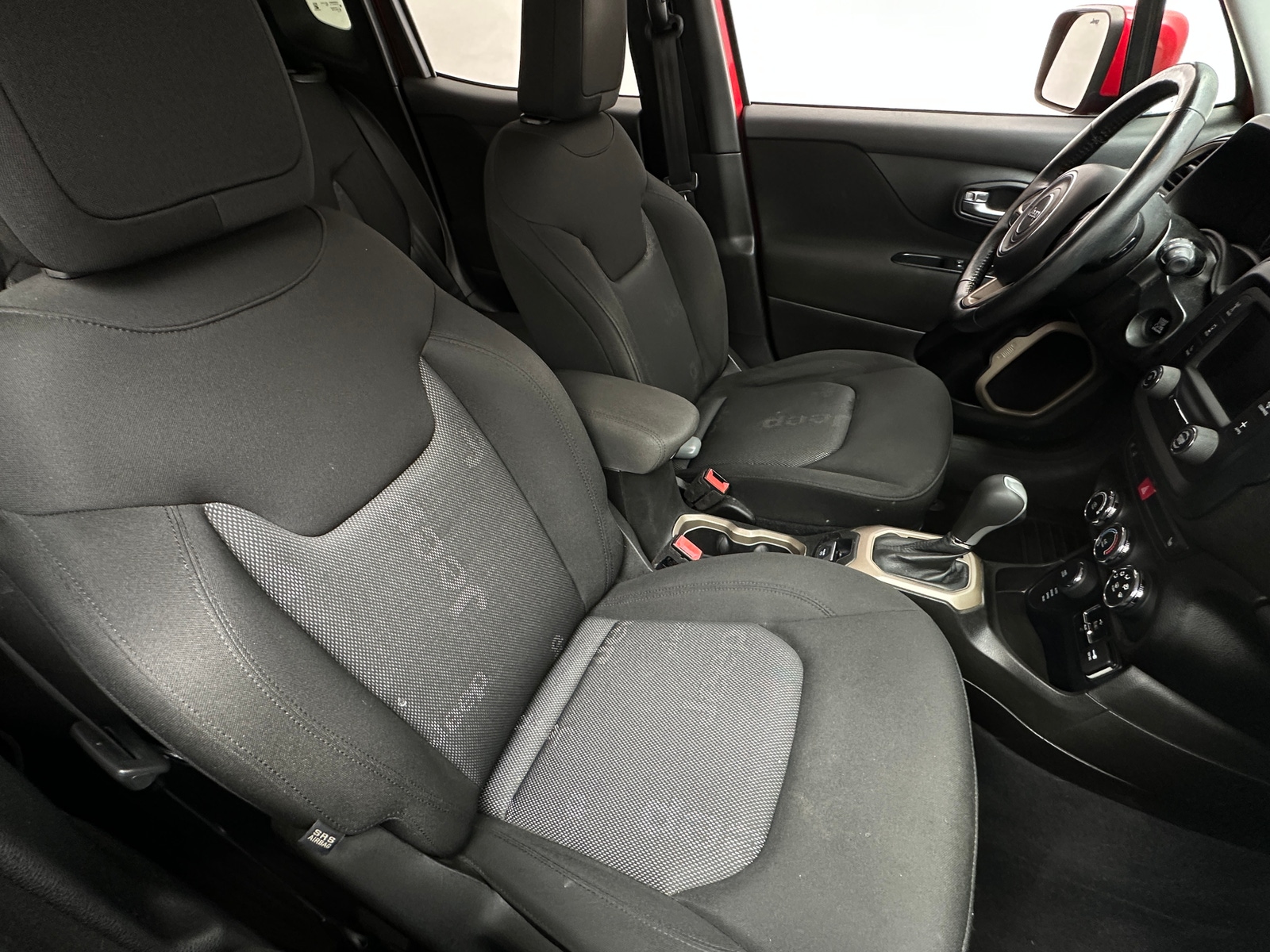 Thumbnail: 2017 Jeep Renegade - 2