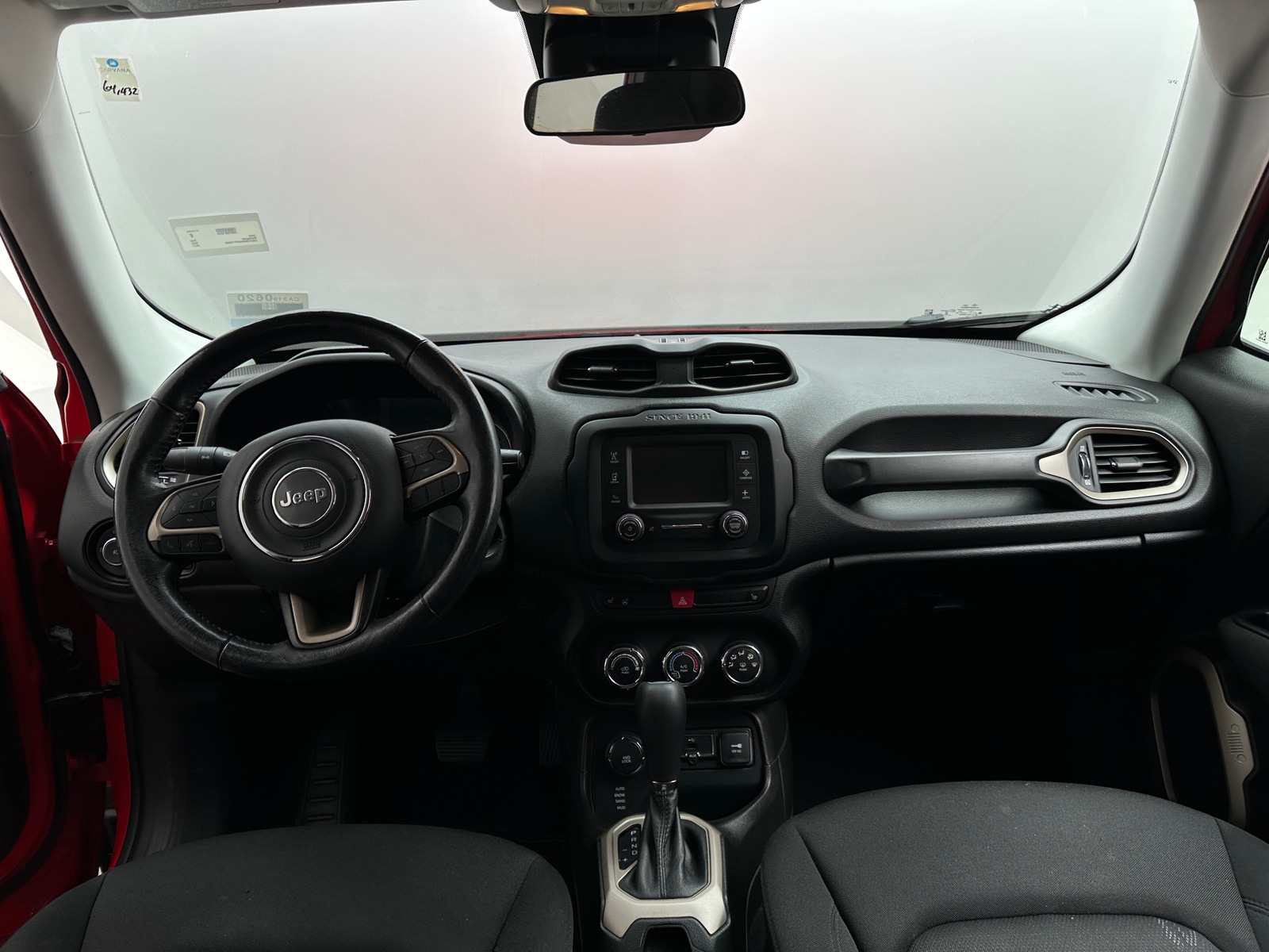 Thumbnail: 2017 Jeep Renegade - 3