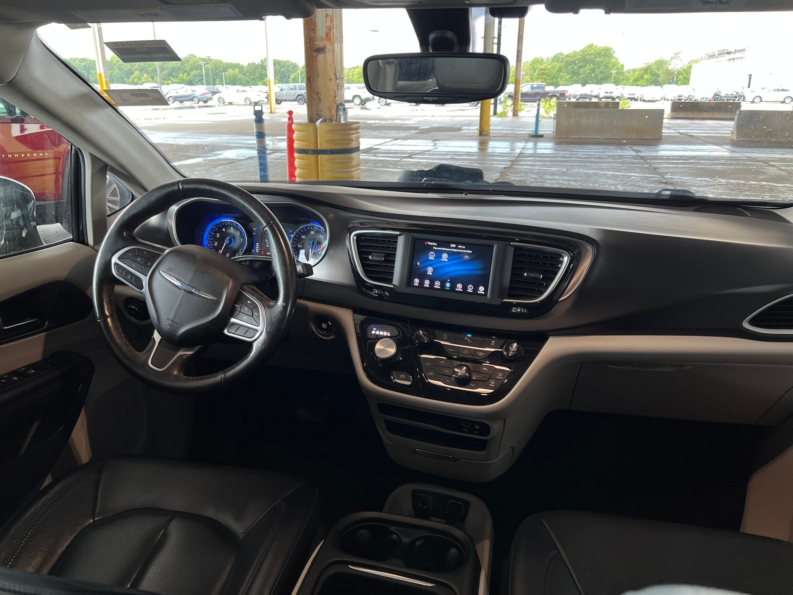Thumbnail: 2020 Chrysler Pacifica - 2