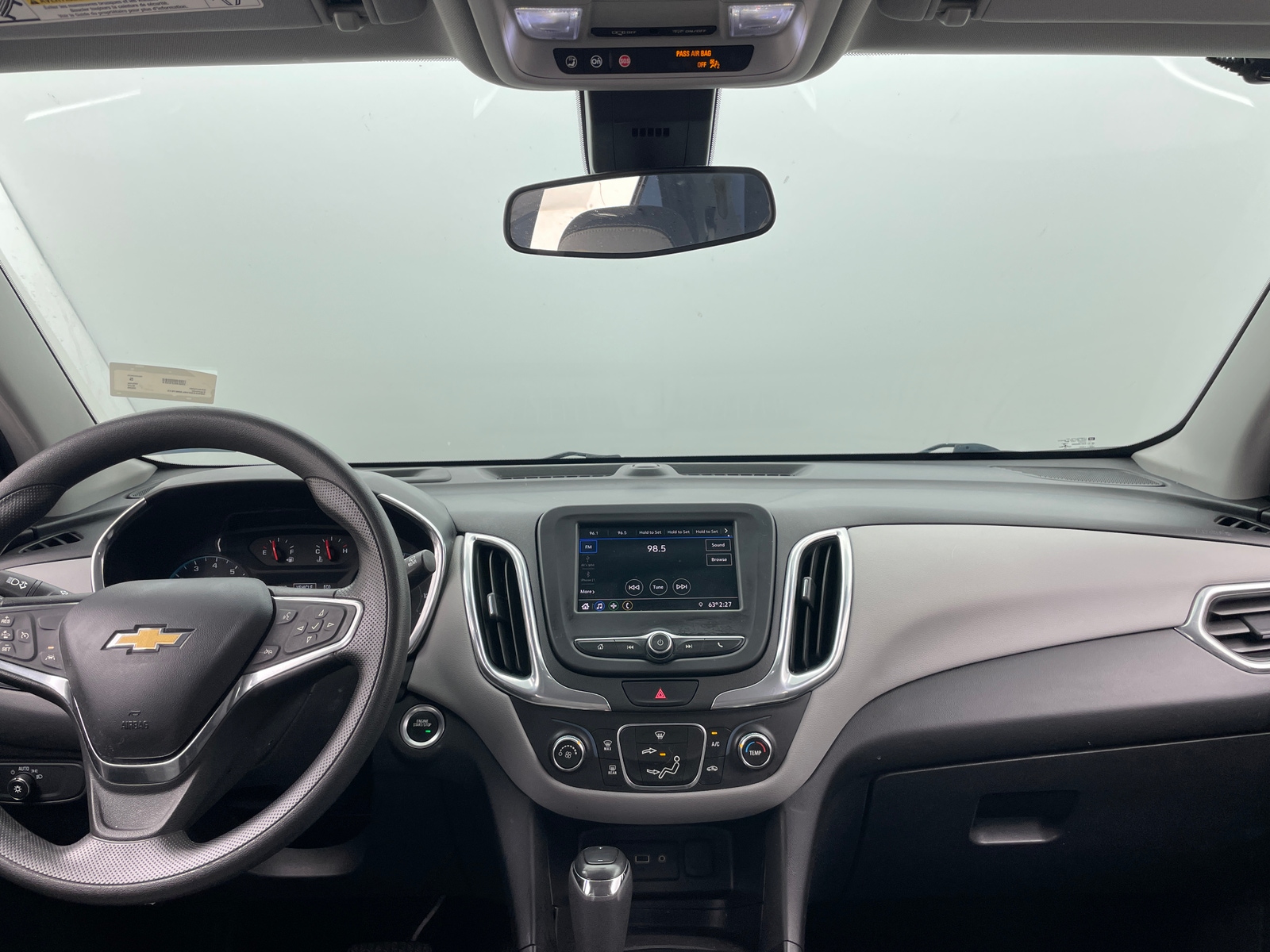 Thumbnail: 2020 Chevrolet Equinox - 3