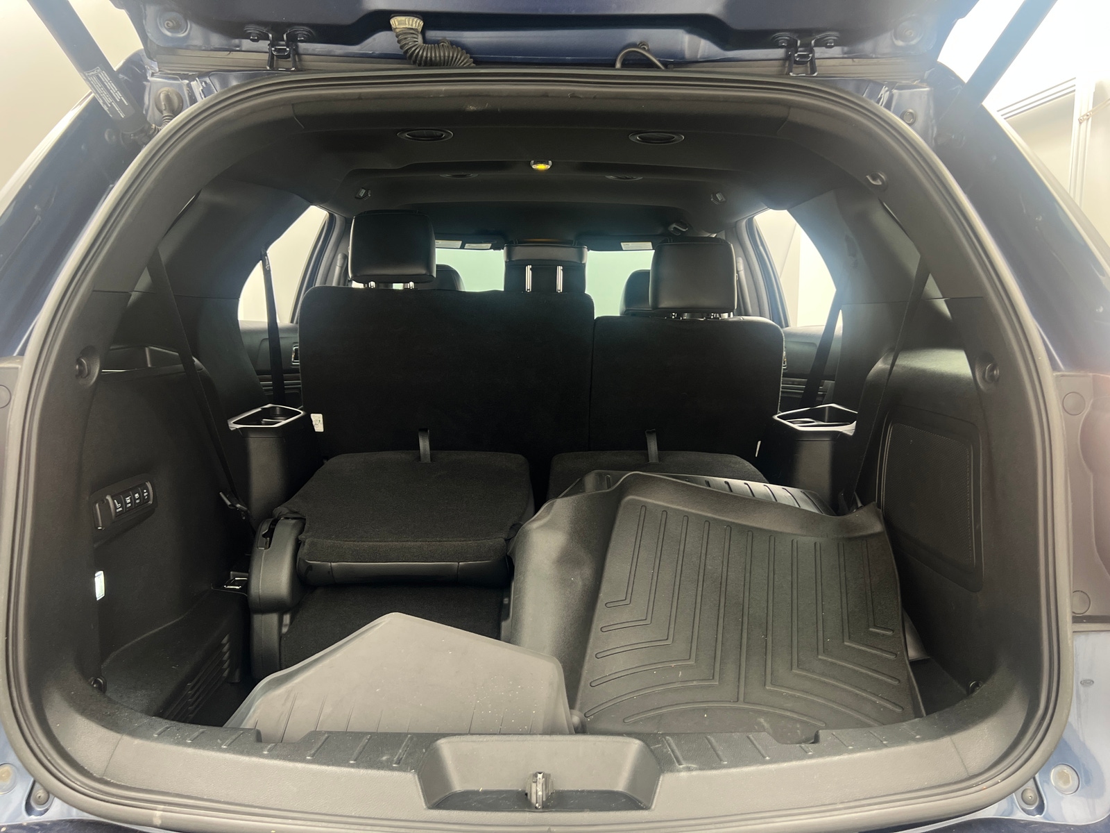Thumbnail: 2017 Ford Explorer - 6