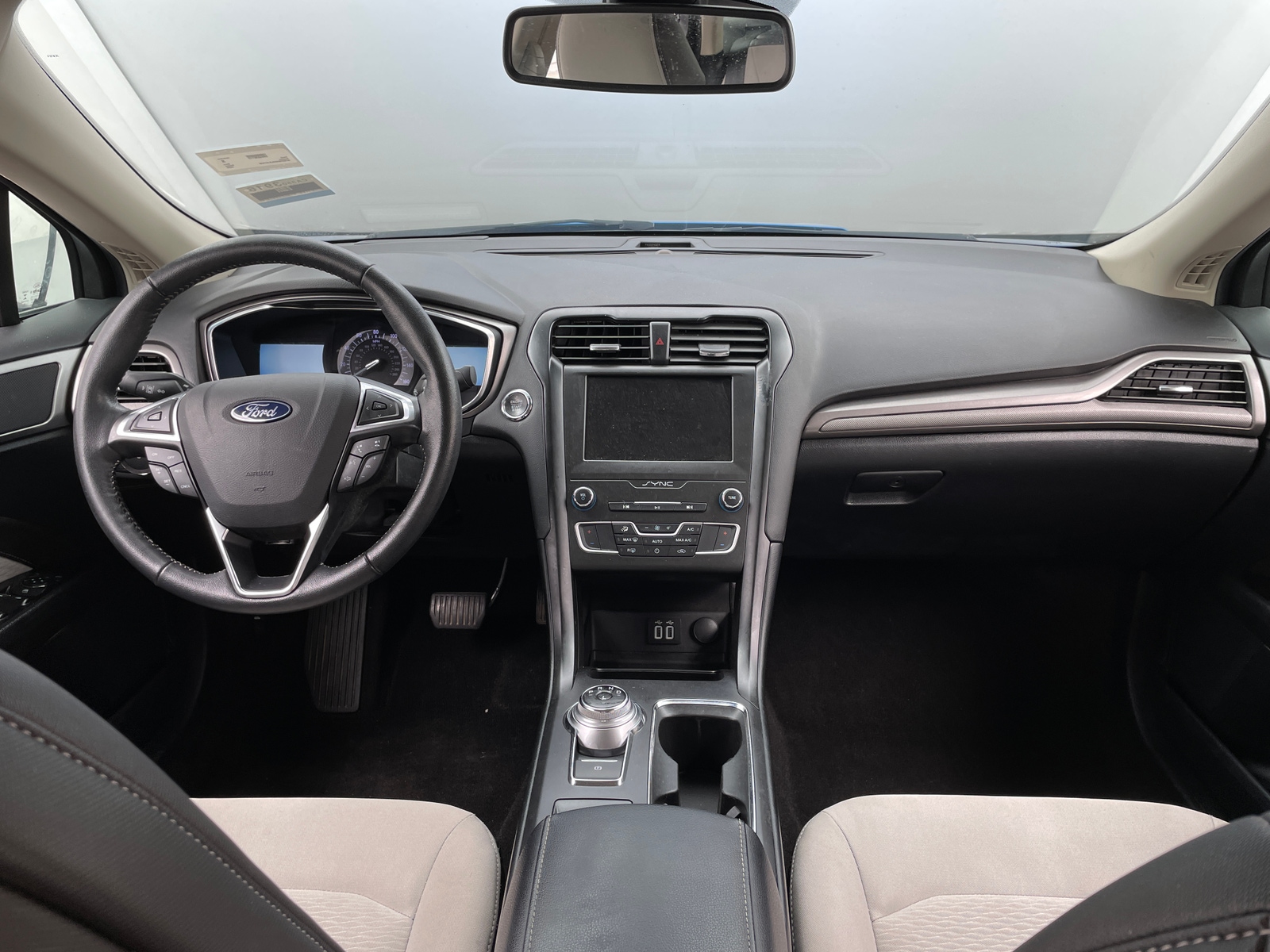 Thumbnail: 2020 Ford Fusion - 3
