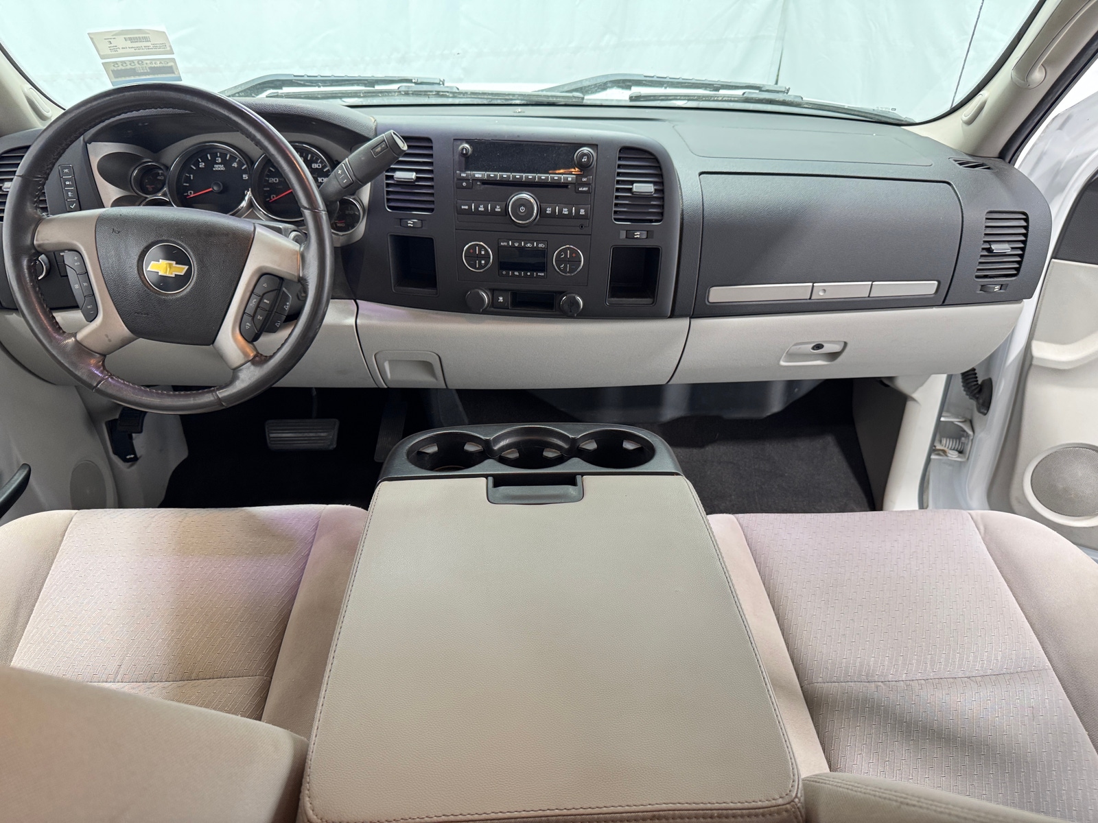 Thumbnail: 2011 Chevrolet Silverado 1500 - 3