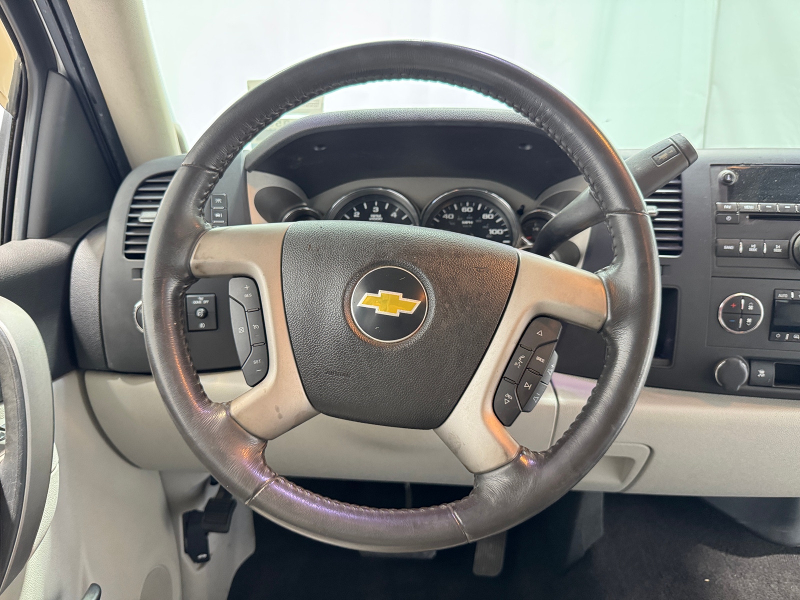 Thumbnail: 2011 Chevrolet Silverado 1500 - 5