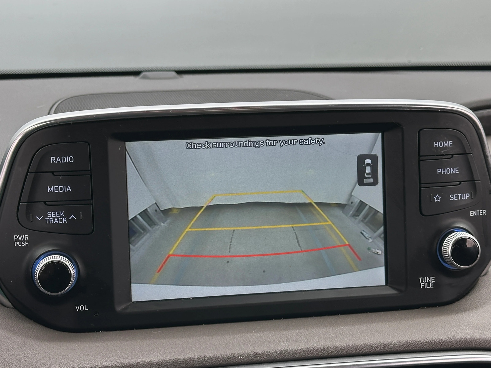 Thumbnail: 2019 Hyundai Santa Fe - 4