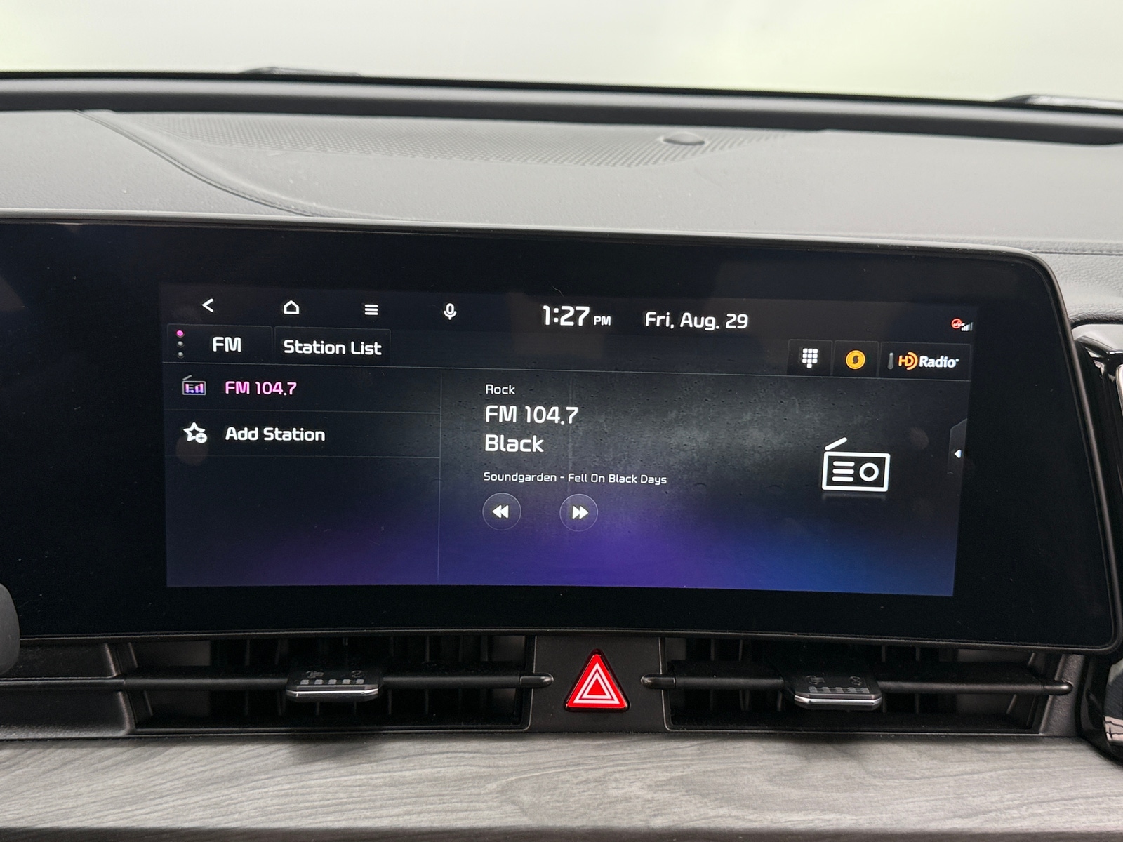 Thumbnail: 2024 Kia Sportage - 3