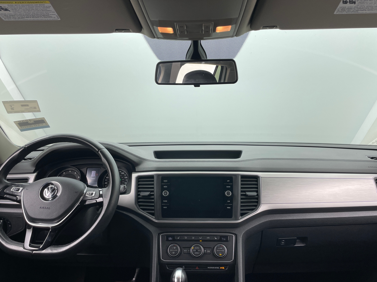 Thumbnail: 2019 Volkswagen Atlas - 2