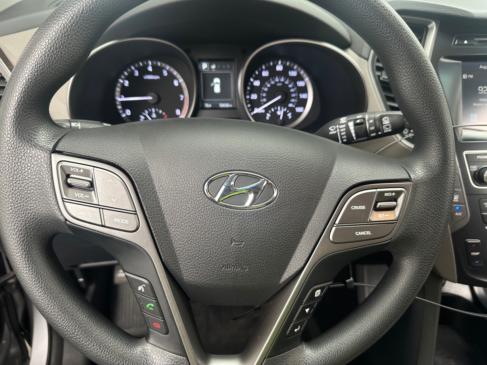 Thumbnail: 2018 Hyundai Santa Fe - 5