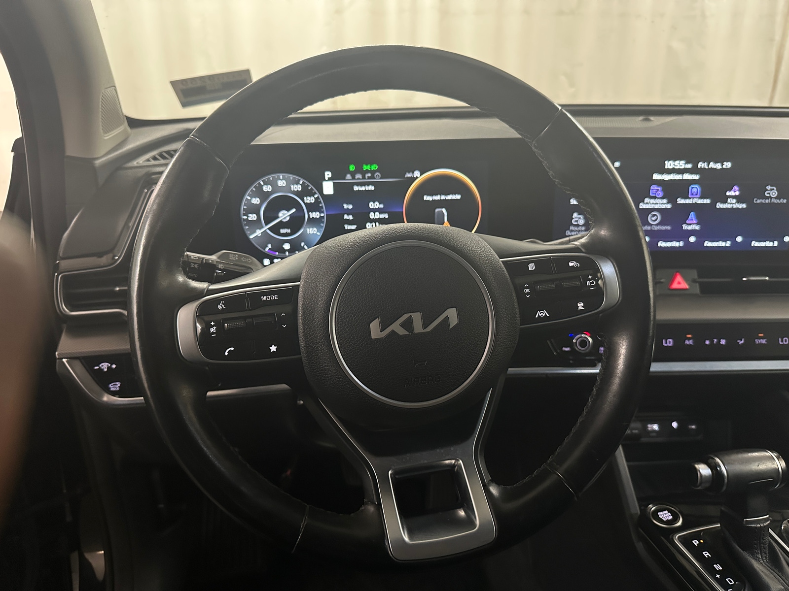 Thumbnail: 2023 Kia Sportage - 4