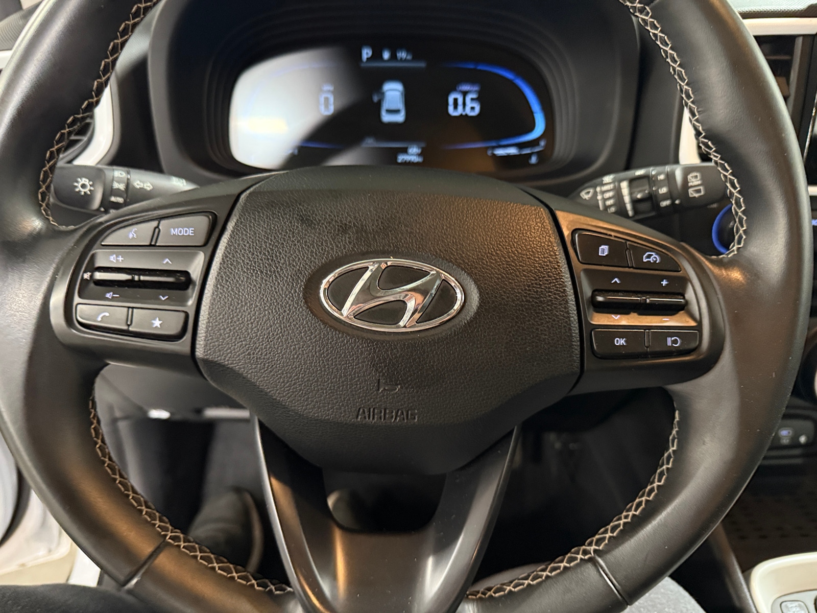 Thumbnail: 2024 Hyundai Venue - 4