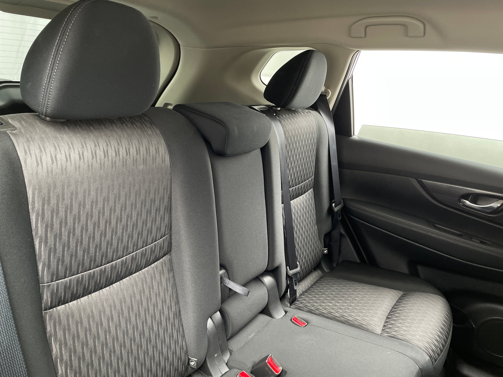 Thumbnail: 2019 Nissan Rogue - 6