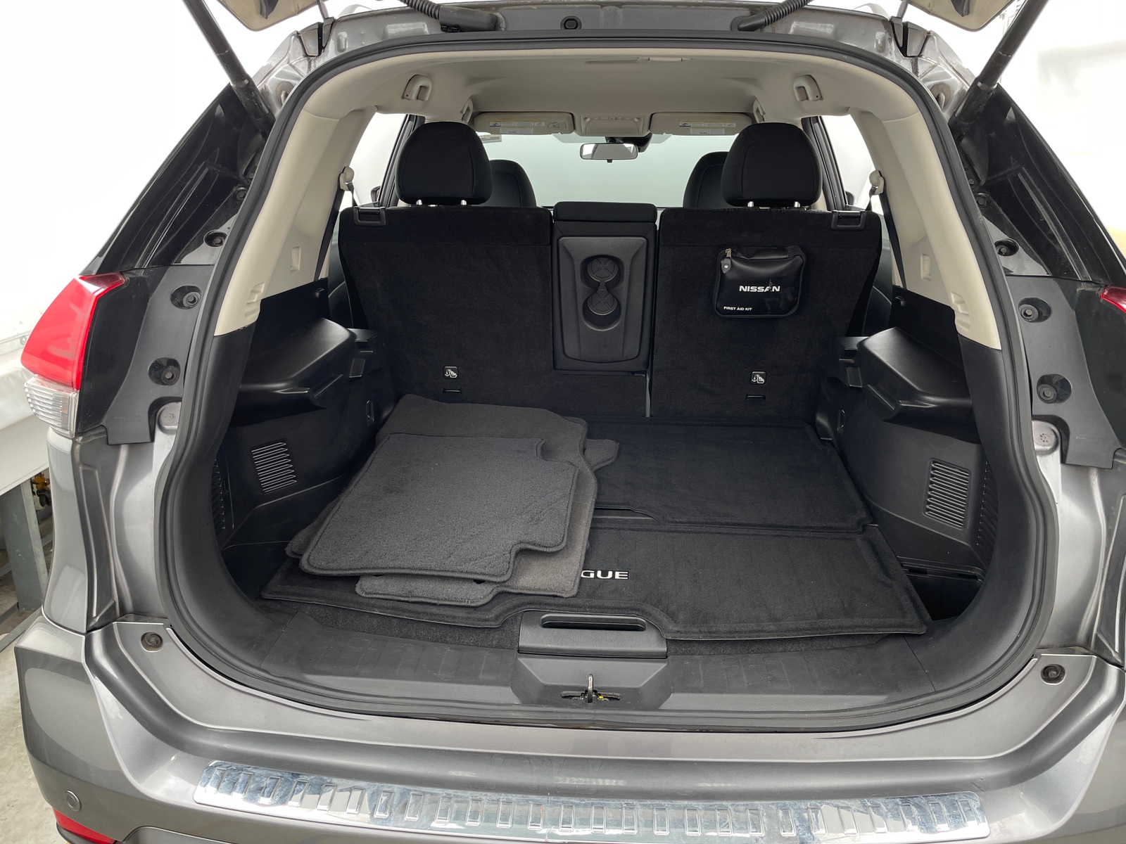 Thumbnail: 2019 Nissan Rogue - 7