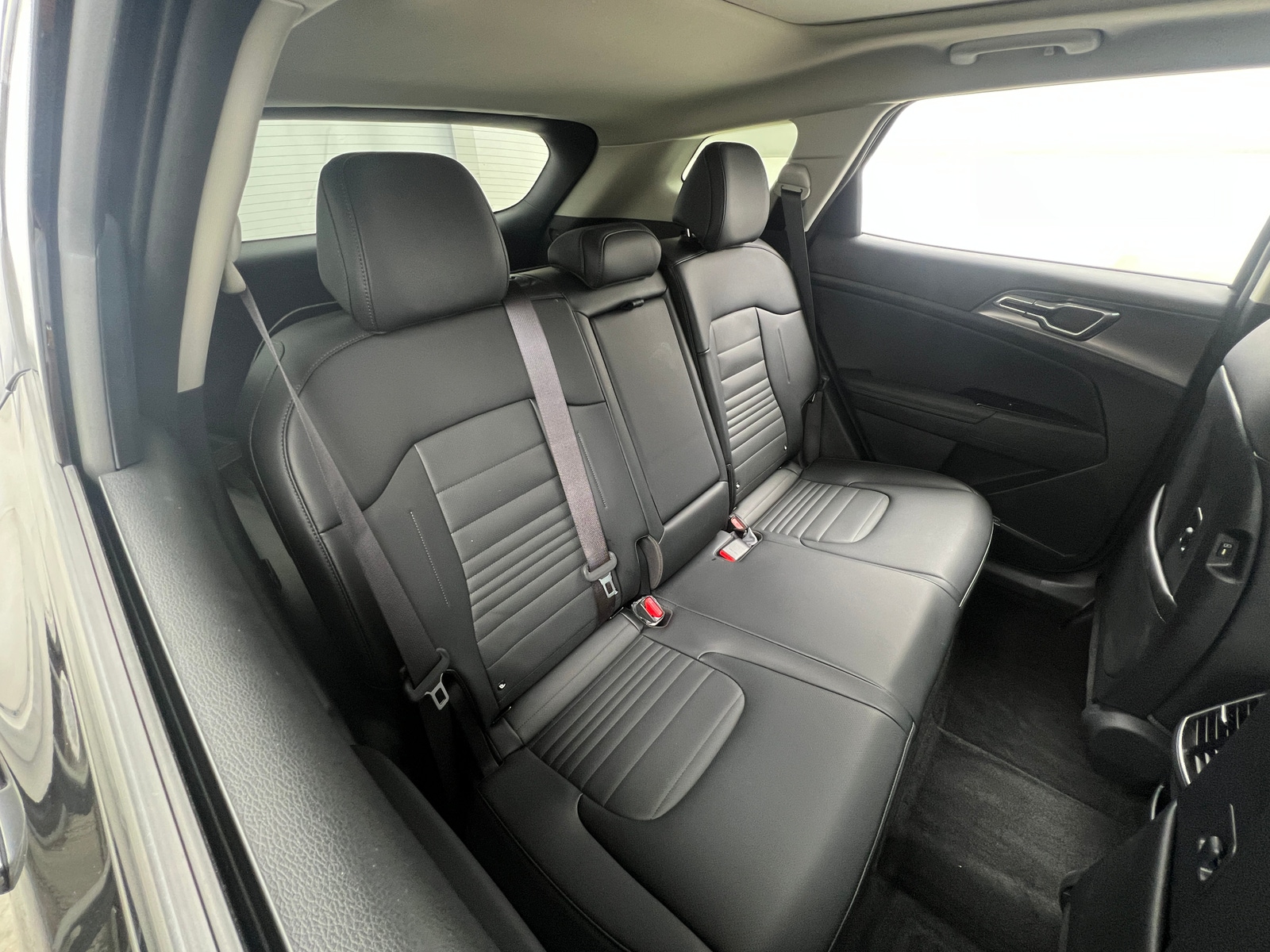 Thumbnail: 2023 Kia Sportage - 5