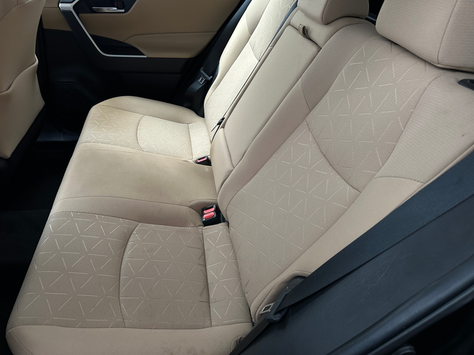 Thumbnail: 2020 Toyota RAV4 - 6