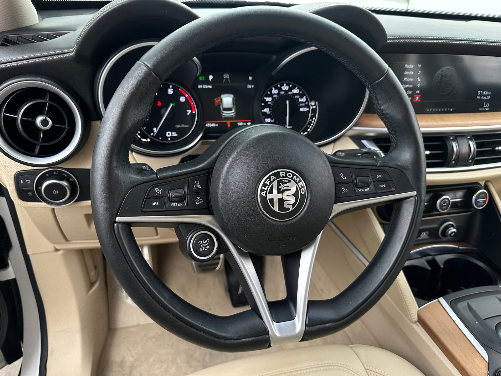 Thumbnail: 2019 Alfa Romeo Stelvio - 4