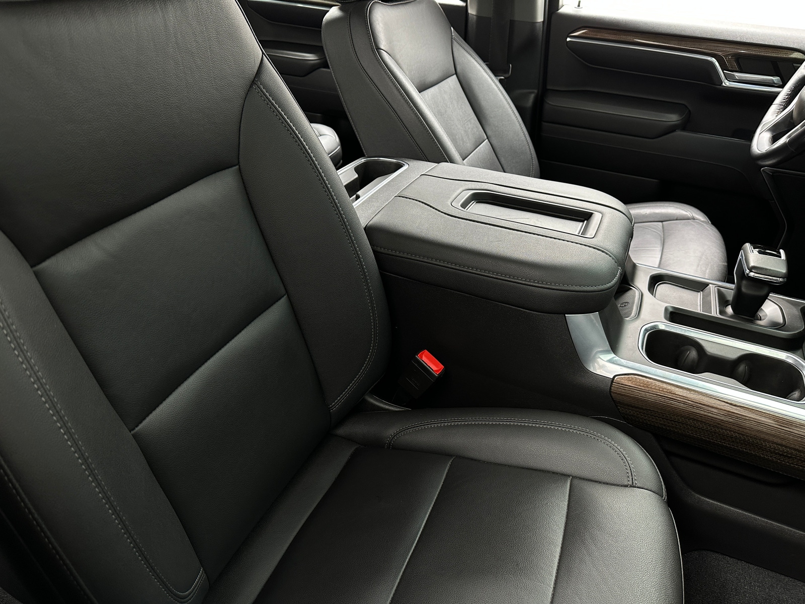 Thumbnail: 2022 Chevrolet Silverado 1500 - 2