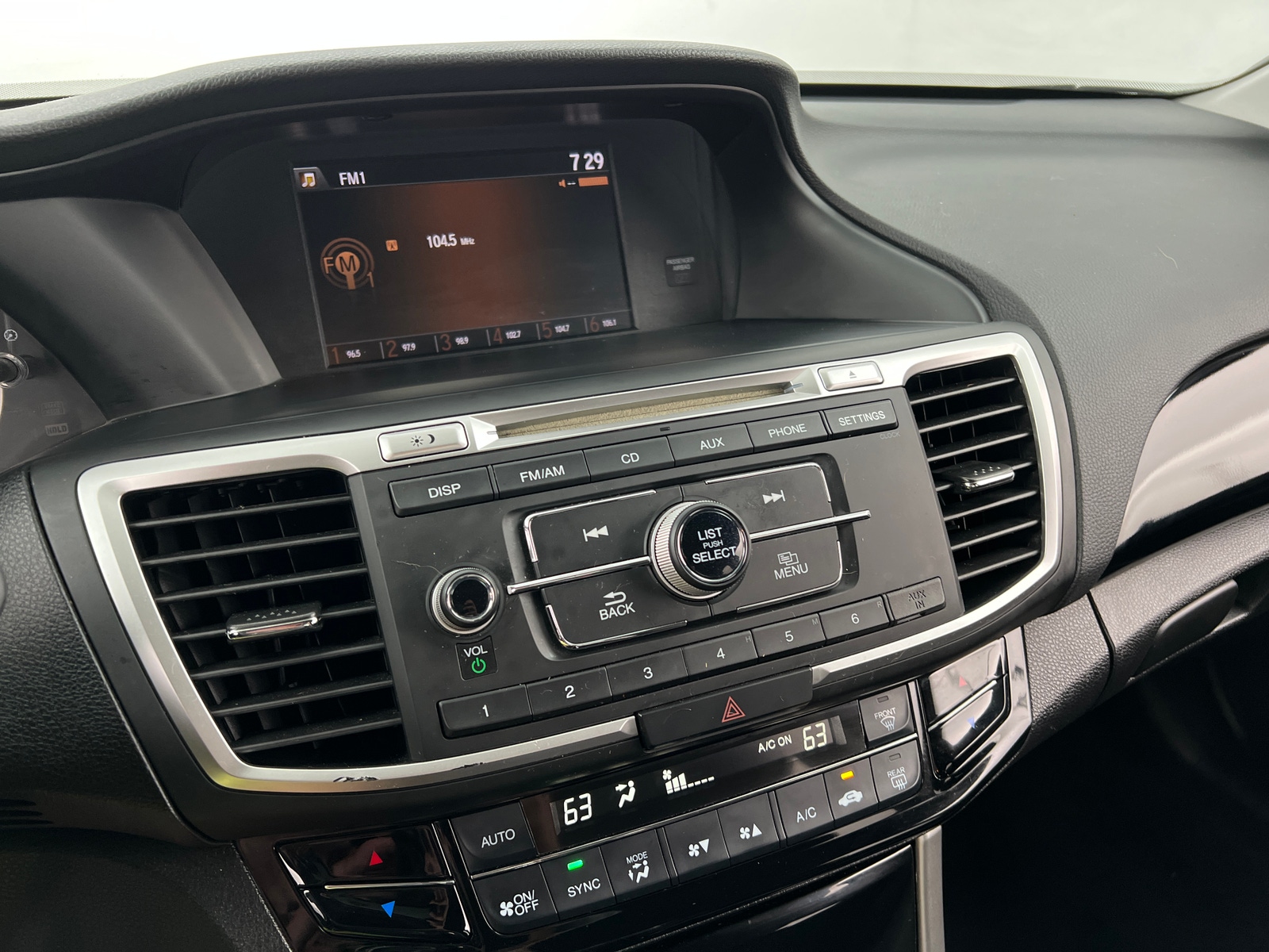 Thumbnail: 2017 Honda Accord - 4