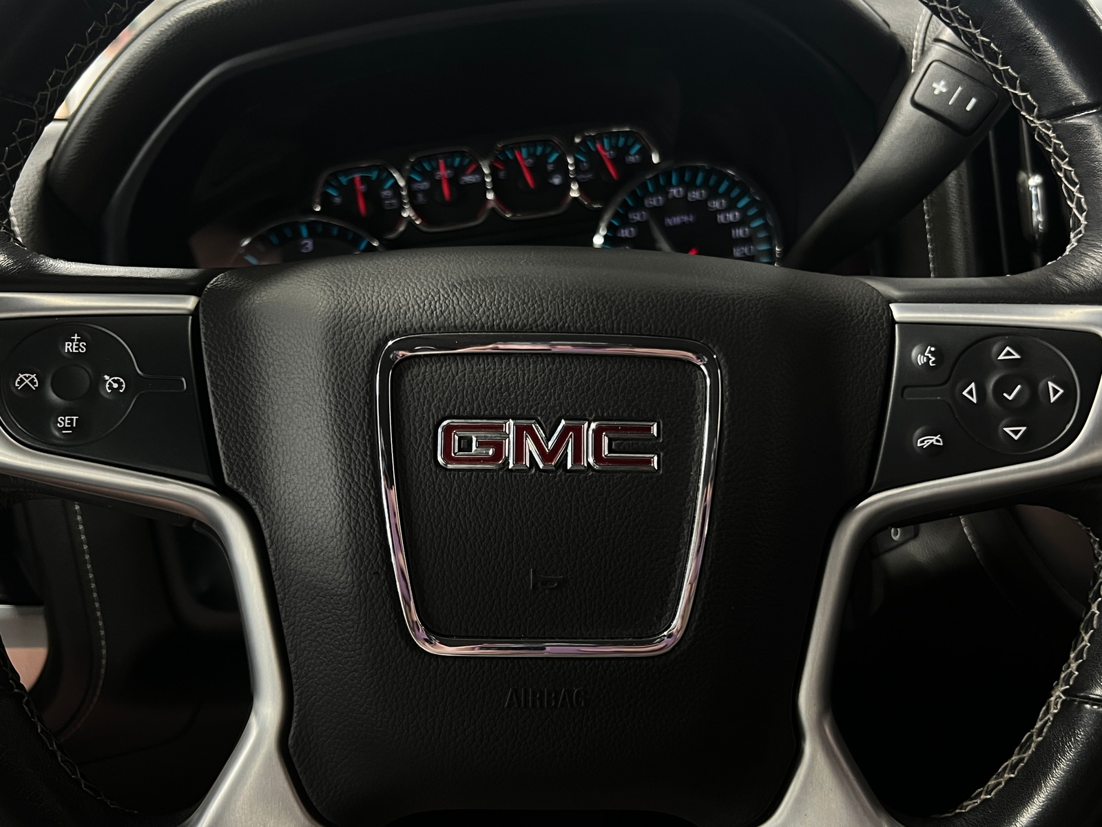Thumbnail: 2019 GMC Sierra 2500 - 5