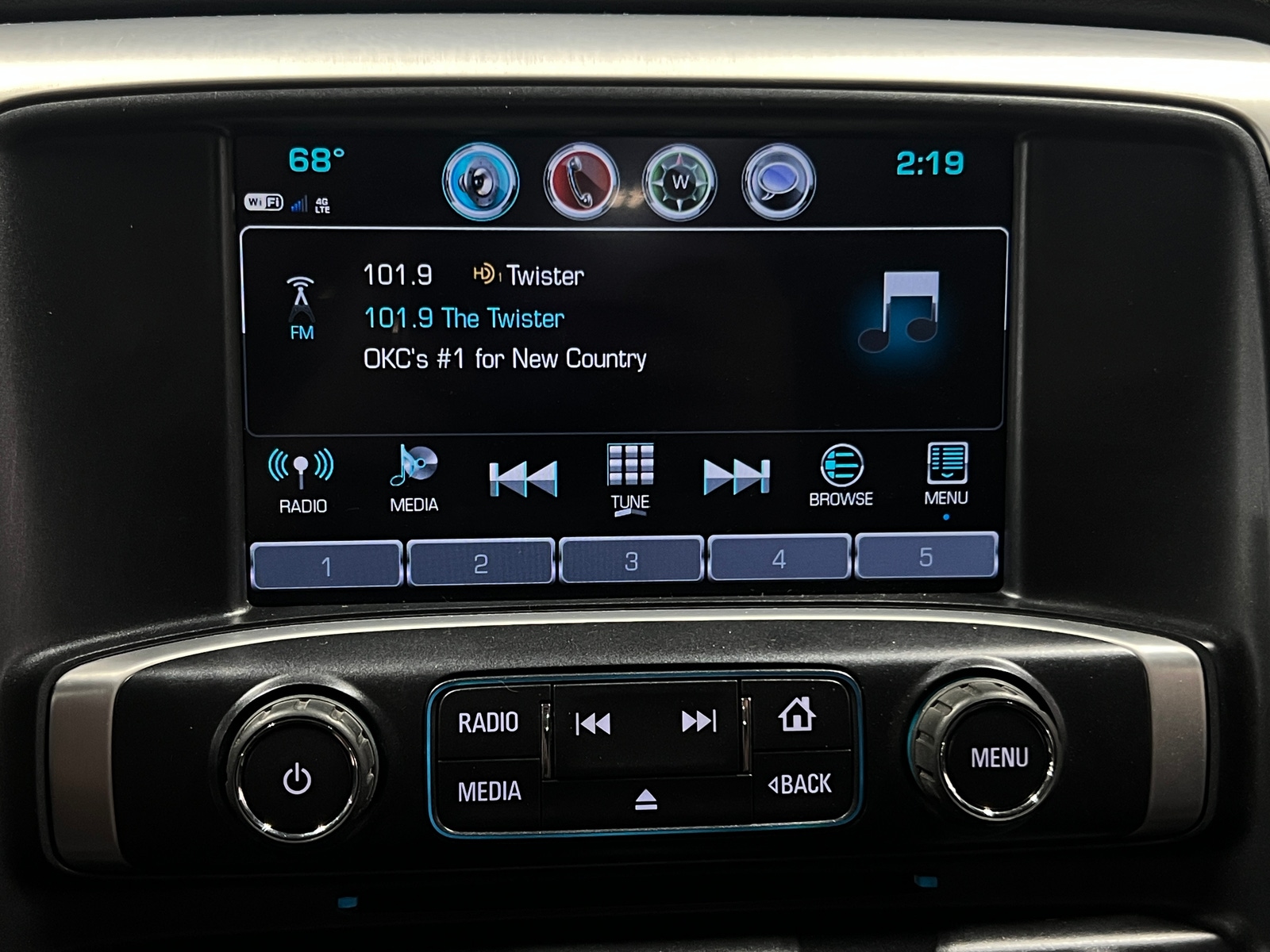 Thumbnail: 2019 GMC Sierra 2500 - 4