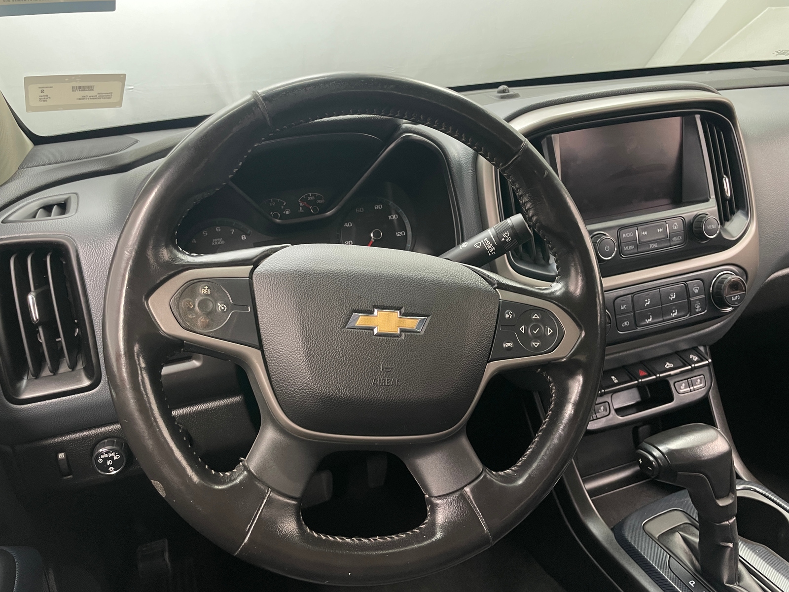 Thumbnail: 2017 Chevrolet Colorado - 5