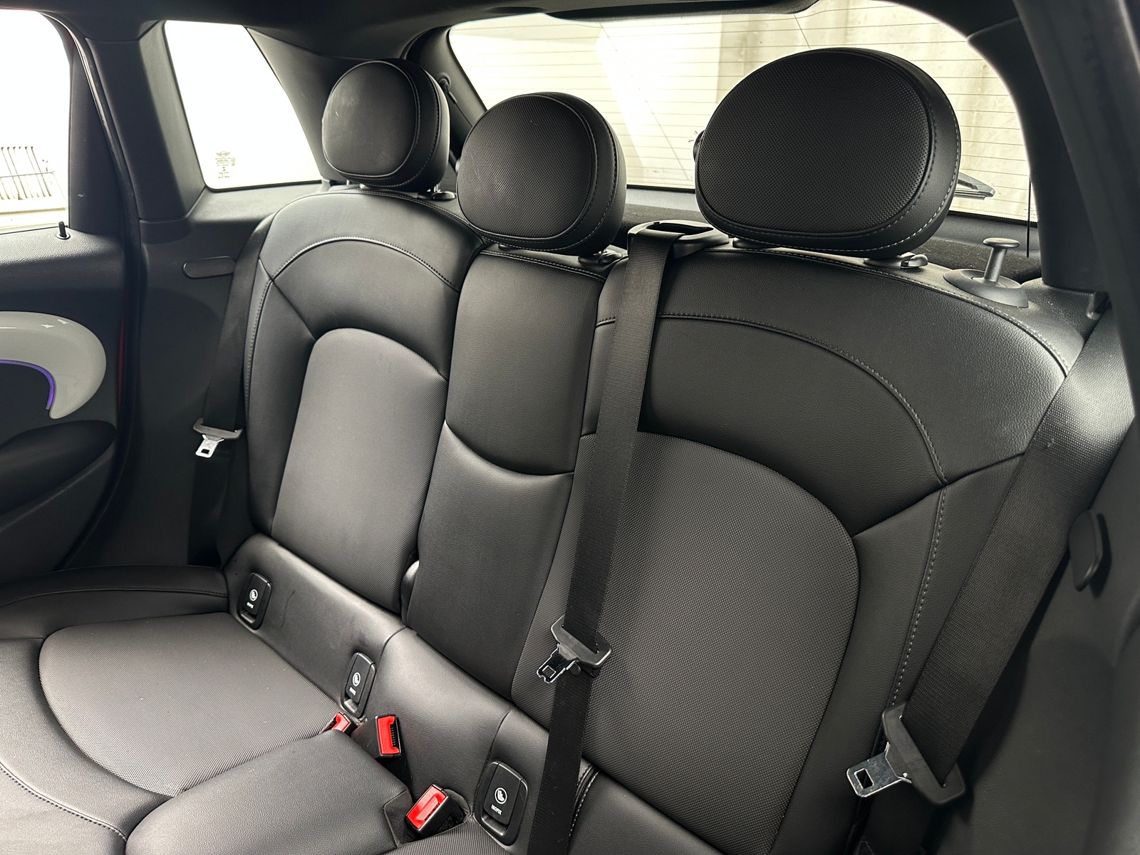 Thumbnail: 2017 MINI Cooper Hardtop - 6