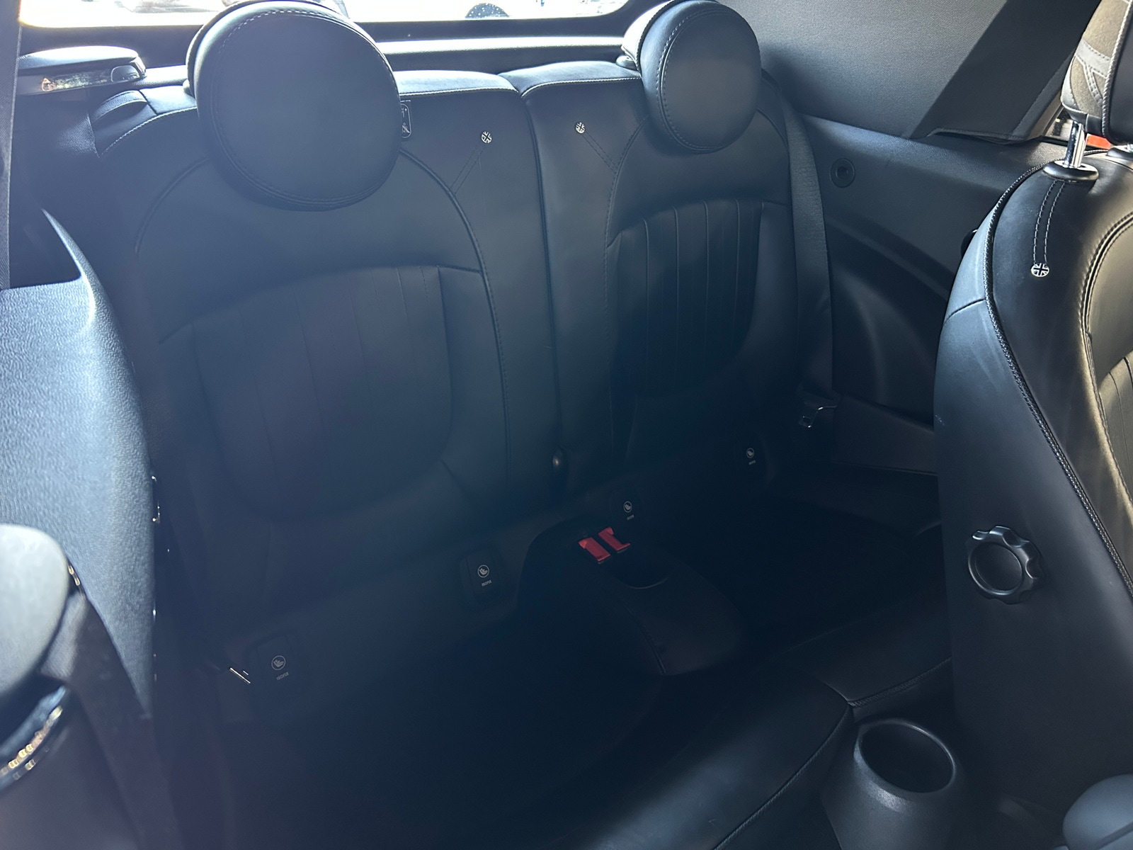 Thumbnail: 2016 MINI Cooper Convertible - 5