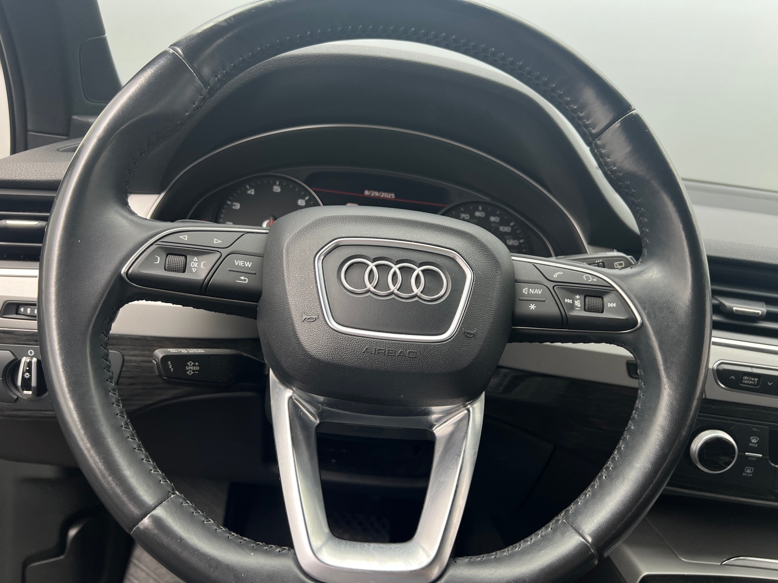 Thumbnail: 2018 Audi Q7 - 4