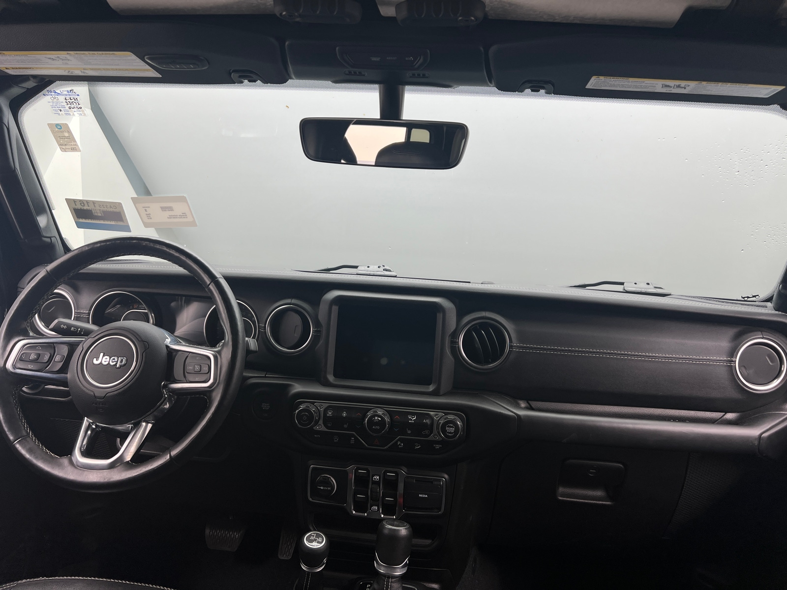 Thumbnail: 2019 Jeep Wrangler - 2