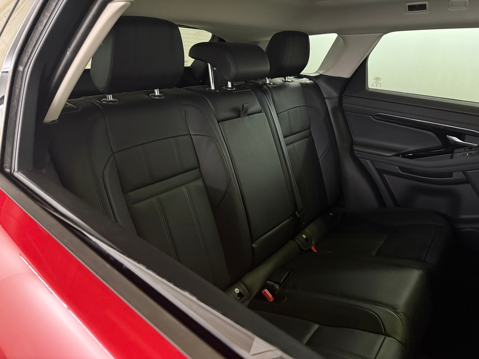 Thumbnail: 2020 Land Rover Range Rover Evoque - 5