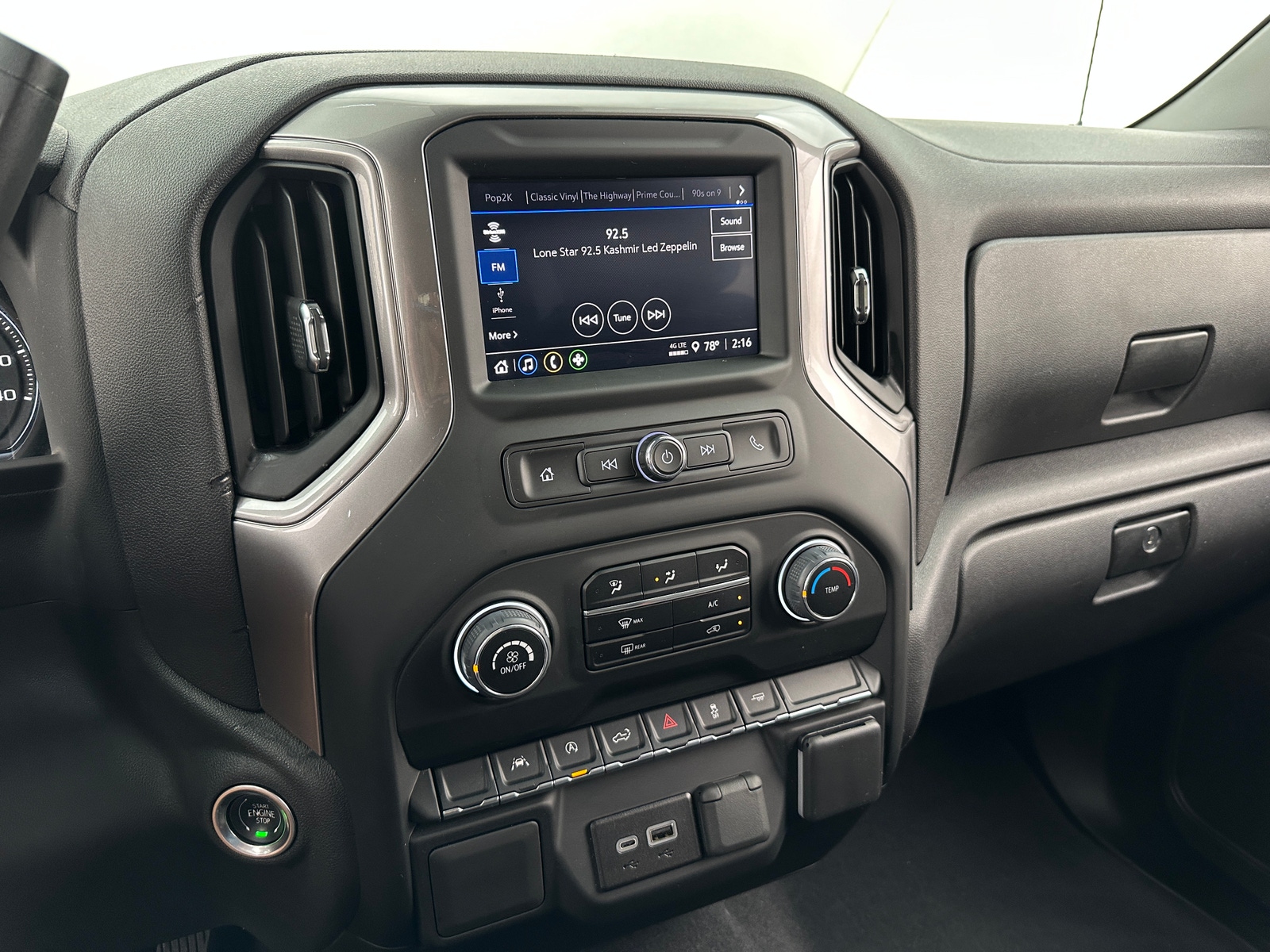 Thumbnail: 2024 Chevrolet Silverado 1500 - 4