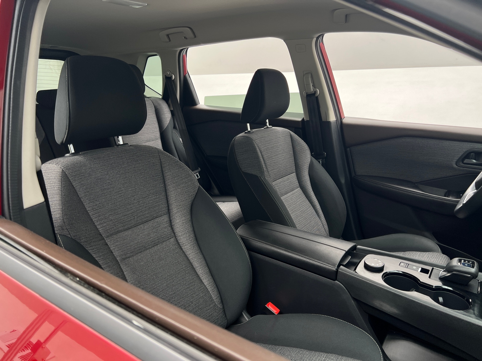 Thumbnail: 2021 Nissan Rogue - 2