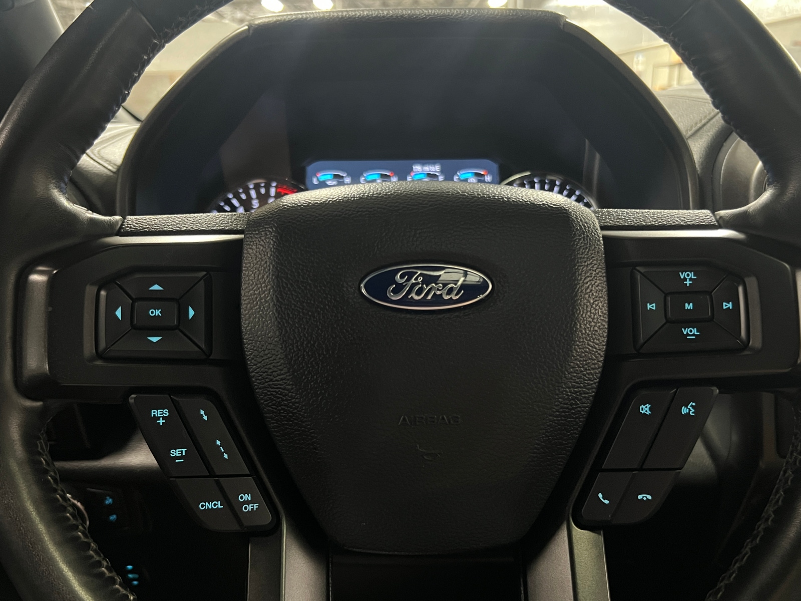 Thumbnail: 2020 Ford Expedition - 4
